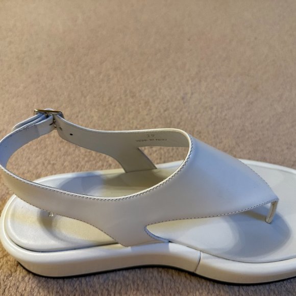 PRADA Leather platform thong sandals - Picture 3 of 7